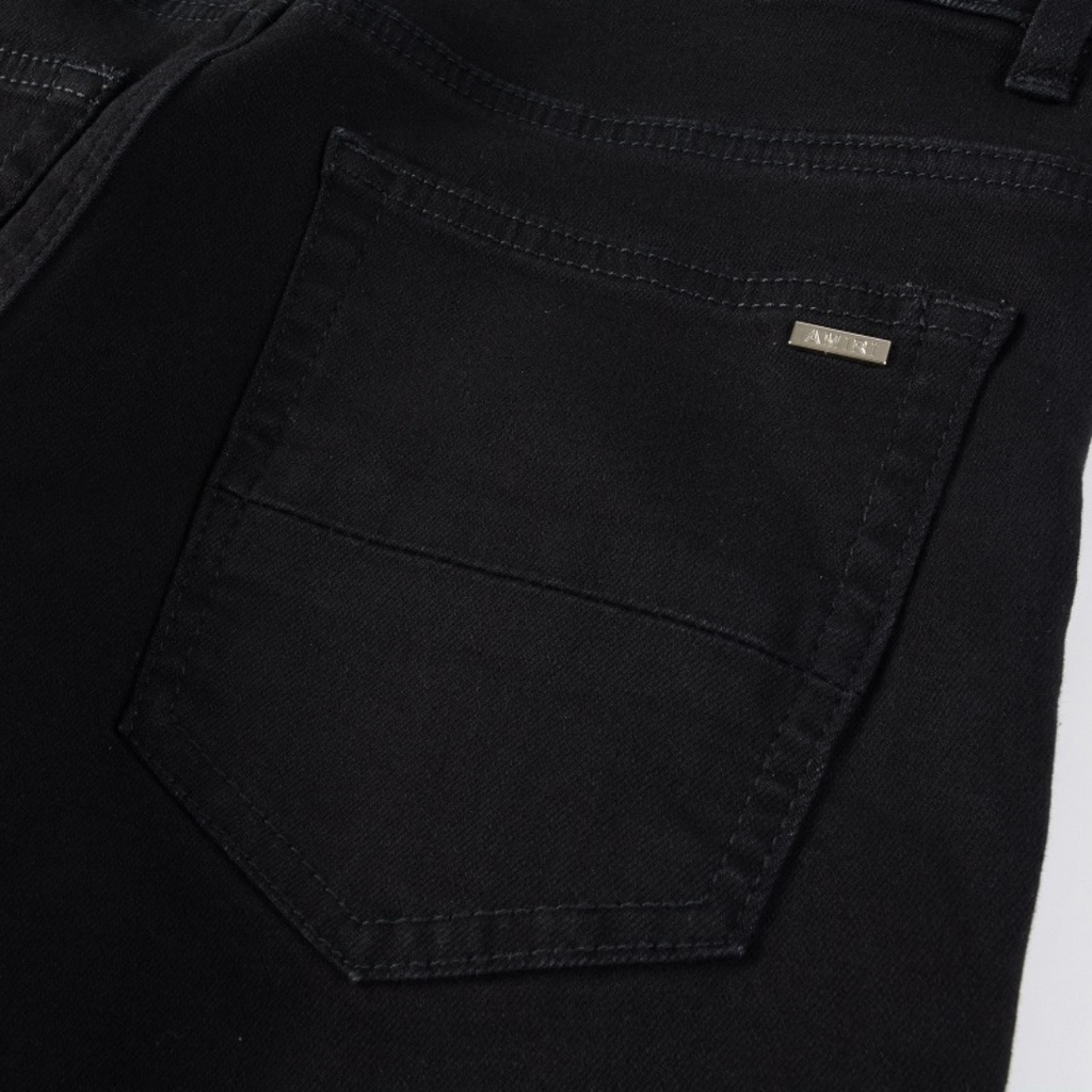 Amr Jeans