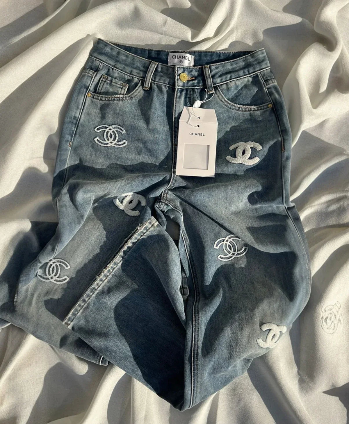 NELLY PATCH JEANS