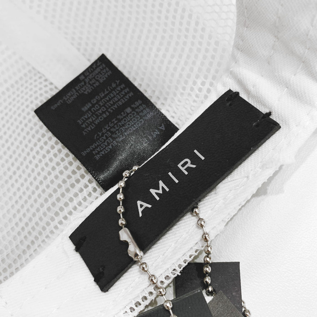 Amr Cap