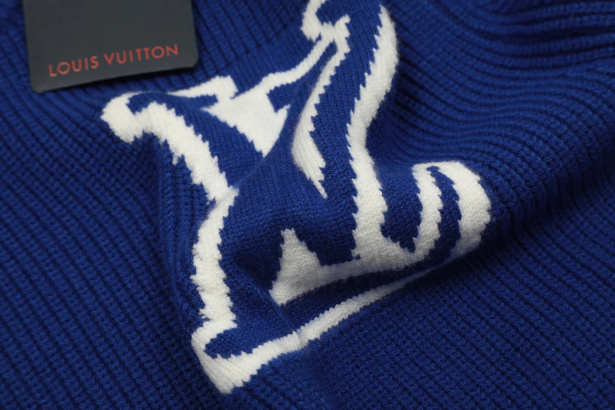 'LV' Knit
